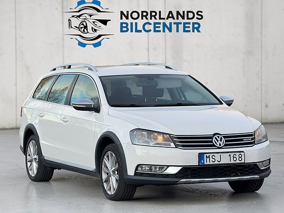 Volkswagen Passat Alltrack 2 of 5