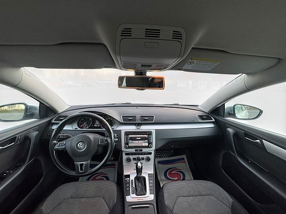 Volkswagen Passat Alltrack 11 of 14