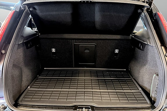 Volvo XC40 9 of 9