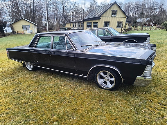 Chrysler New Yorker 3 of 9