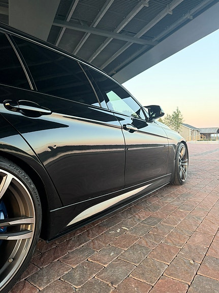 BMW 335d 9 of 13