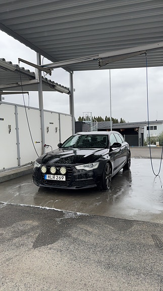 Audi A6 3 of 4