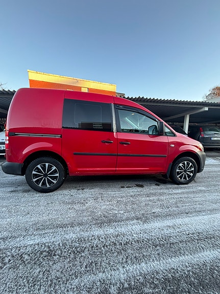 Volkswagen Caddy 2 of 5