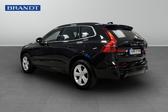 Volvo XC60 4 of 17