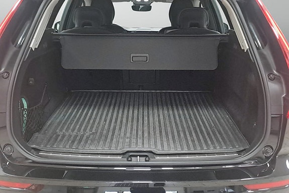 Volvo XC60 12 of 17