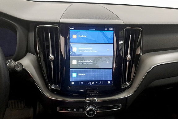 Volvo XC60 9 of 17