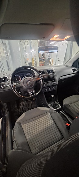 Volkswagen Polo 5 of 5