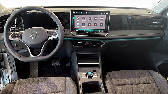 Volkswagen Tiguan 10 of 12