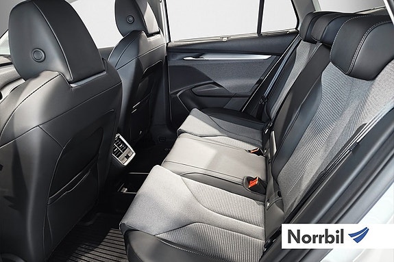 Skoda Enyaq 9 of 11