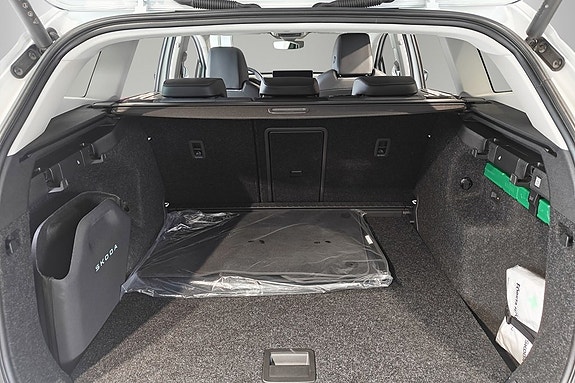 Skoda Enyaq 10 of 11