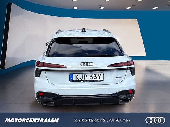 Audi A6 8 of 22