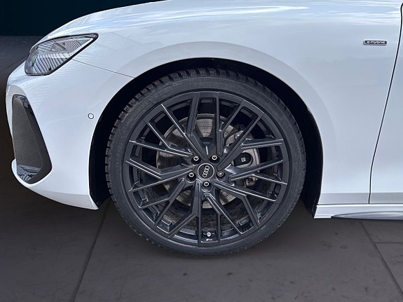 Audi A6 11 of 22