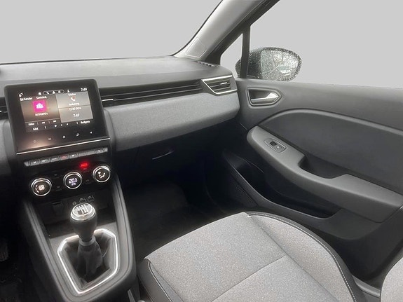 Mitsubishi Colt 7 of 10