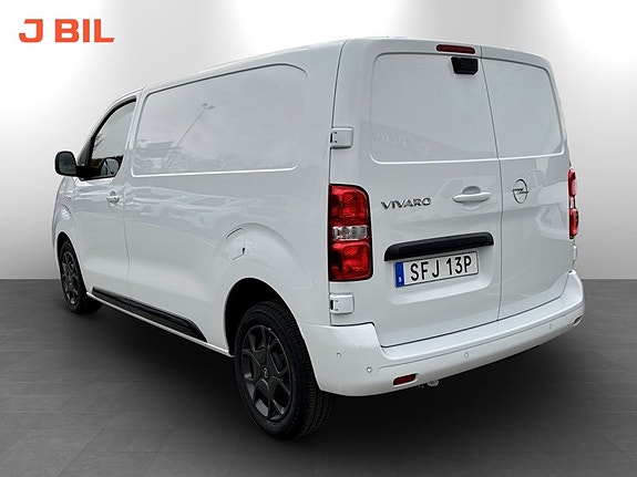 Opel Vivaro 2 of 5