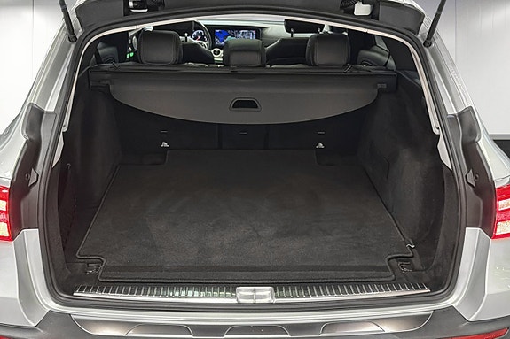 Mercedes-Benz E400 d 20 of 20
