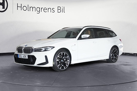 BMW 330e