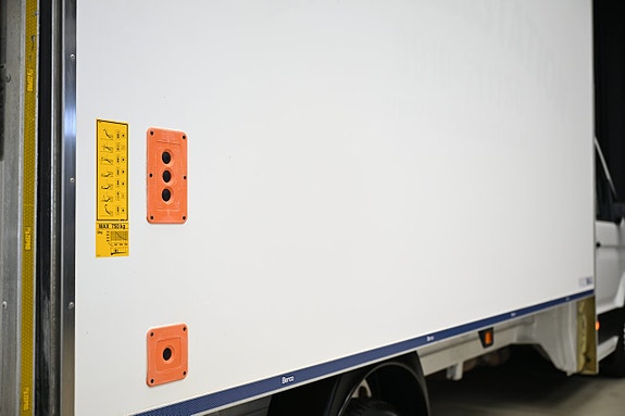 Volkswagen Crafter 9 of 29