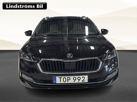 Skoda Octavia 9 of 22