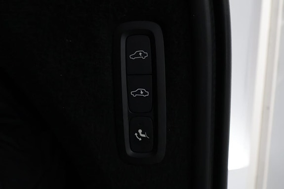 Volvo XC90 19 of 21
