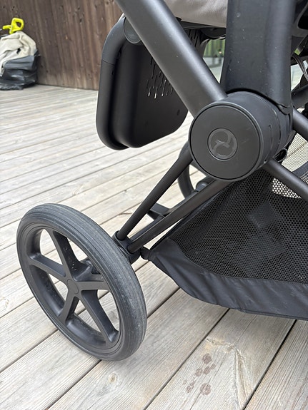 Product image 15 of 17