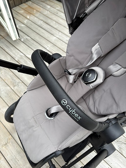 Product image 10 of 17