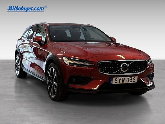 Volvo V60 Cross Country 4 of 19