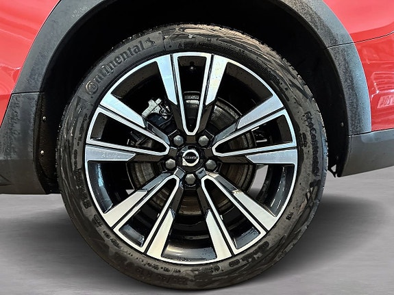 Volvo V60 Cross Country 8 of 19
