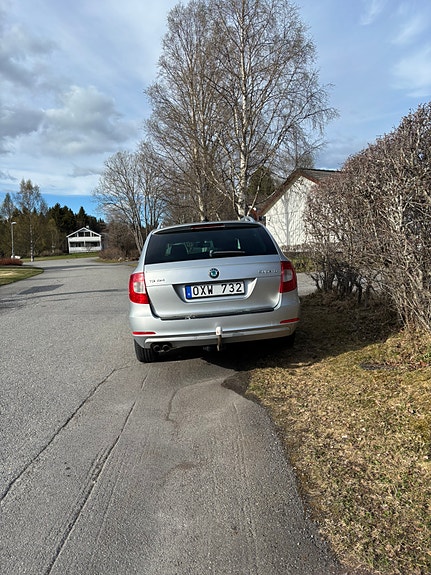 Skoda Superb 4 of 5