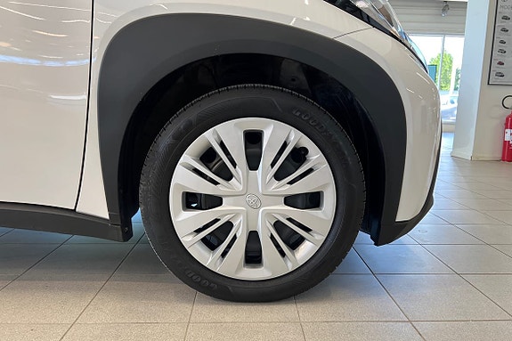Toyota Aygo X 16 of 20