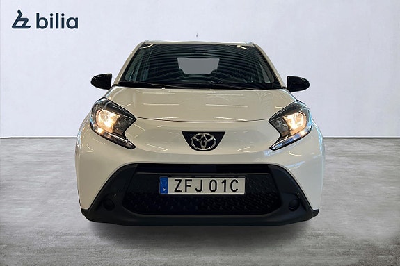 Toyota Aygo X 6 of 20
