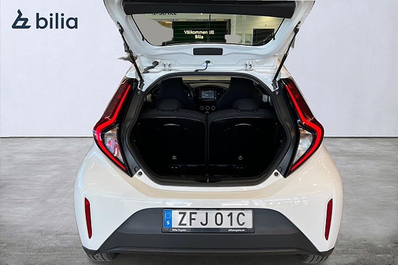 Toyota Aygo X 11 of 20