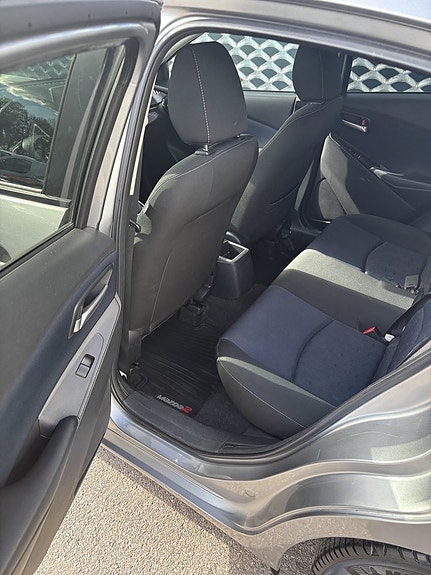 Mazda 2 14 of 14