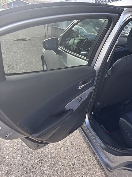 Mazda 2 12 of 14