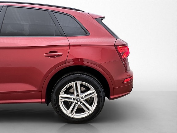 Audi Q5 9 of 30