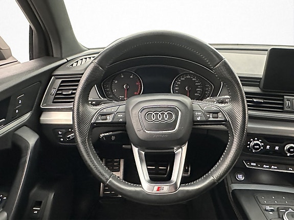 Audi Q5 20 of 30