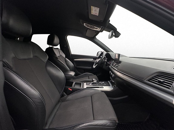 Audi Q5 12 of 30