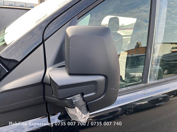 Ford Transit Custom 20 of 30