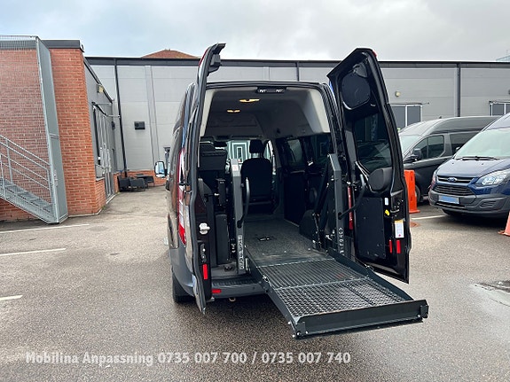 Ford Transit Custom 29 of 30