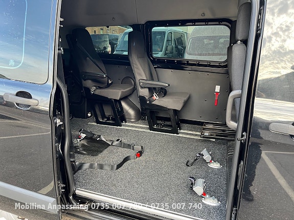 Ford Transit Custom 26 of 30