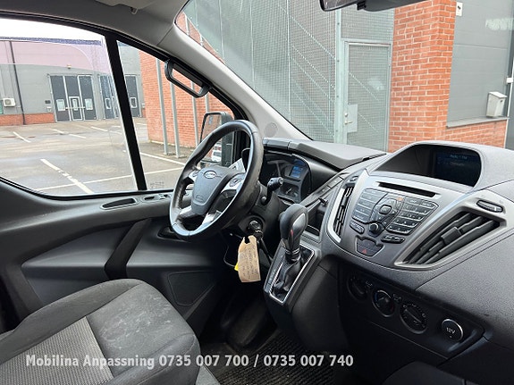 Ford Transit Custom 21 of 30