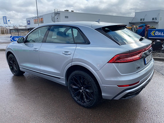Audi Q8 6 of 15