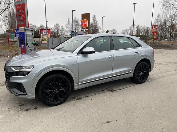 Audi Q8 14 of 15