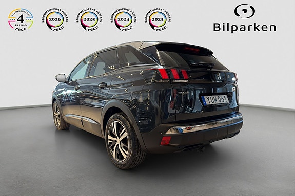 Peugeot 3008 3 of 5