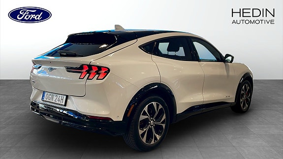 Ford Mustang Mach-E 2 of 5