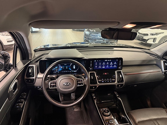 Kia Sorento 11 of 19