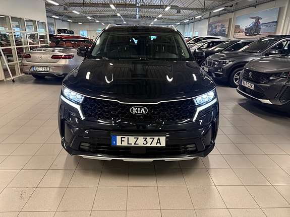 Kia Sorento 6 of 19