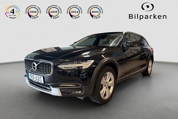 Volvo V90 Cross Country 4 of 5