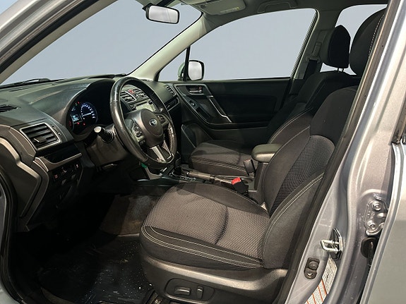 Subaru Forester 7 of 24