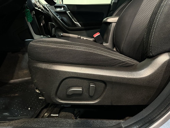 Subaru Forester 19 of 24