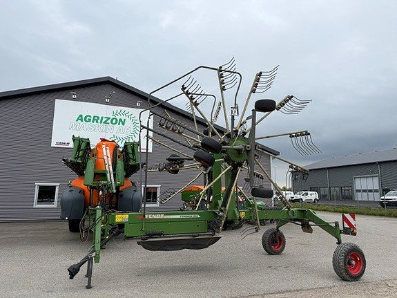 FENDT Former 880 Strängläggare